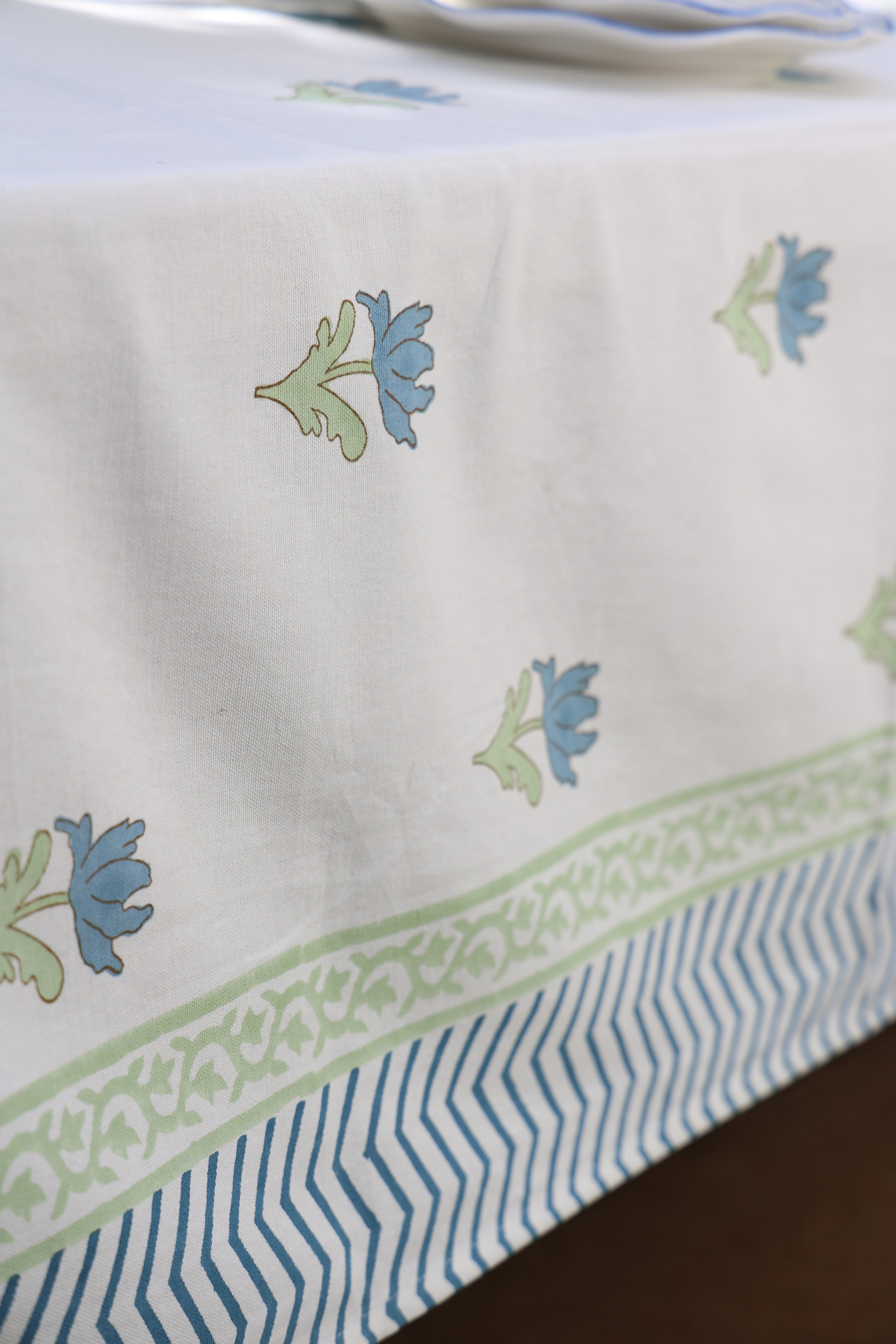 'Jaipur Bloom' tablecloth