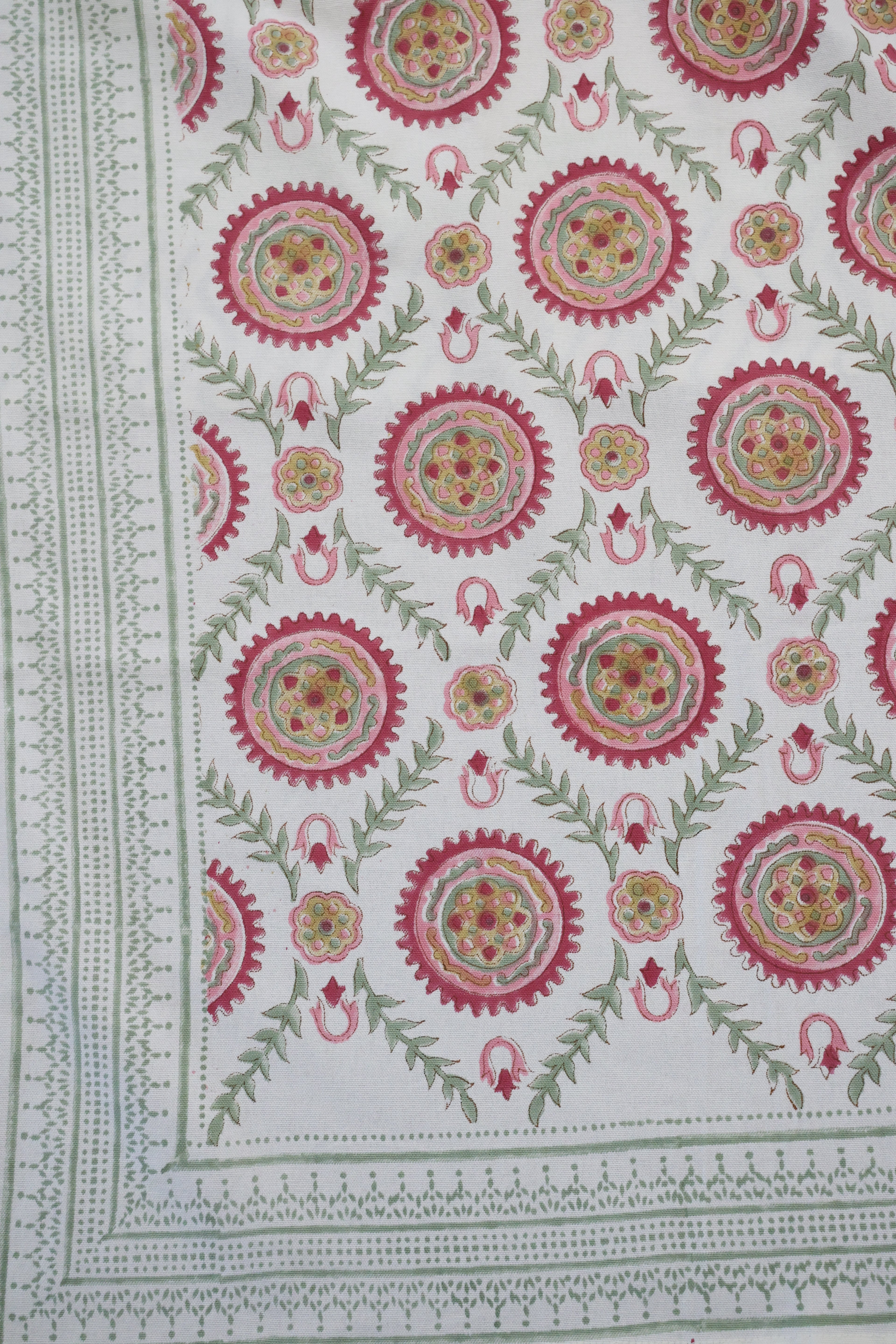'Jawahar' tablecloth