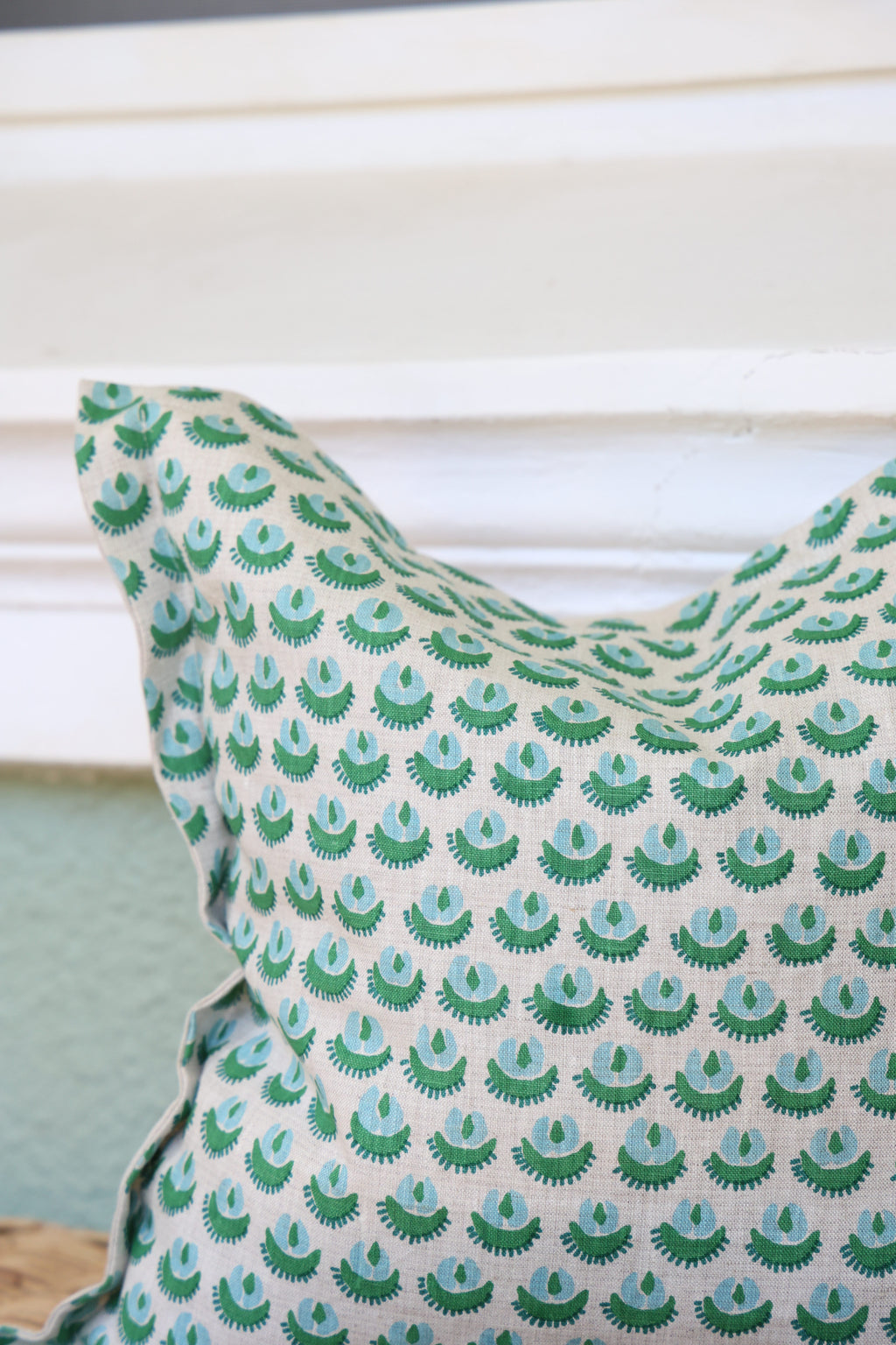 Walter G 'Cadiz Emerald linen' Cushion
