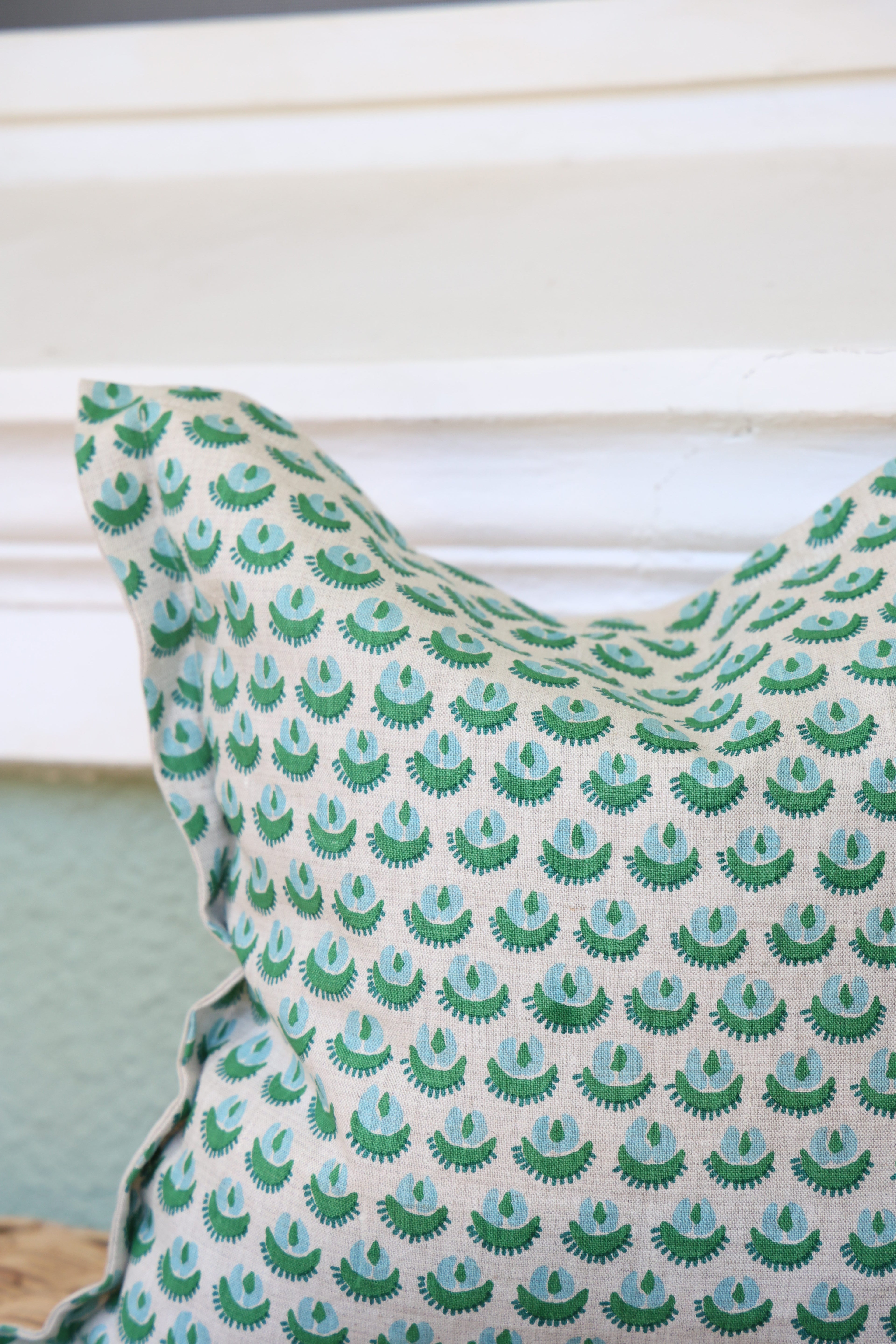 Walter G 'Cadiz Emerald linen' Cushion