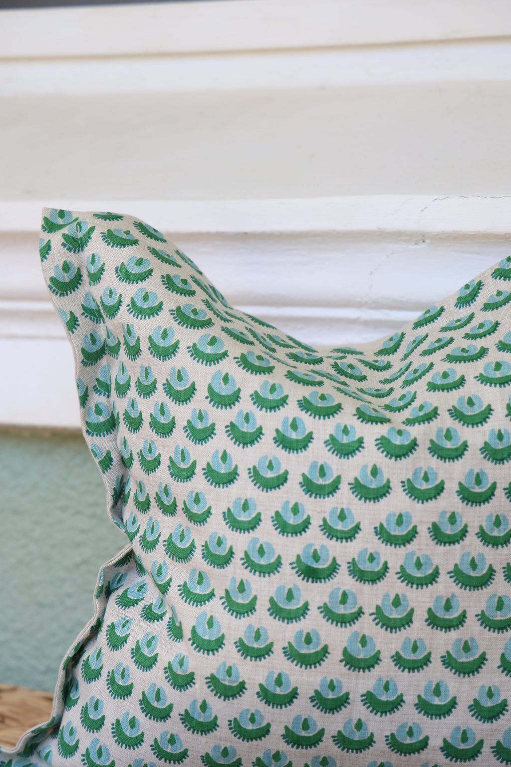 Walter G 'Cadiz Emerald linen' Cushion