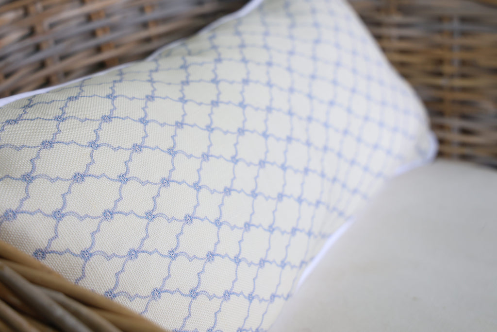 Ocre Designs 'Delft blue mini lattice linen' cushion