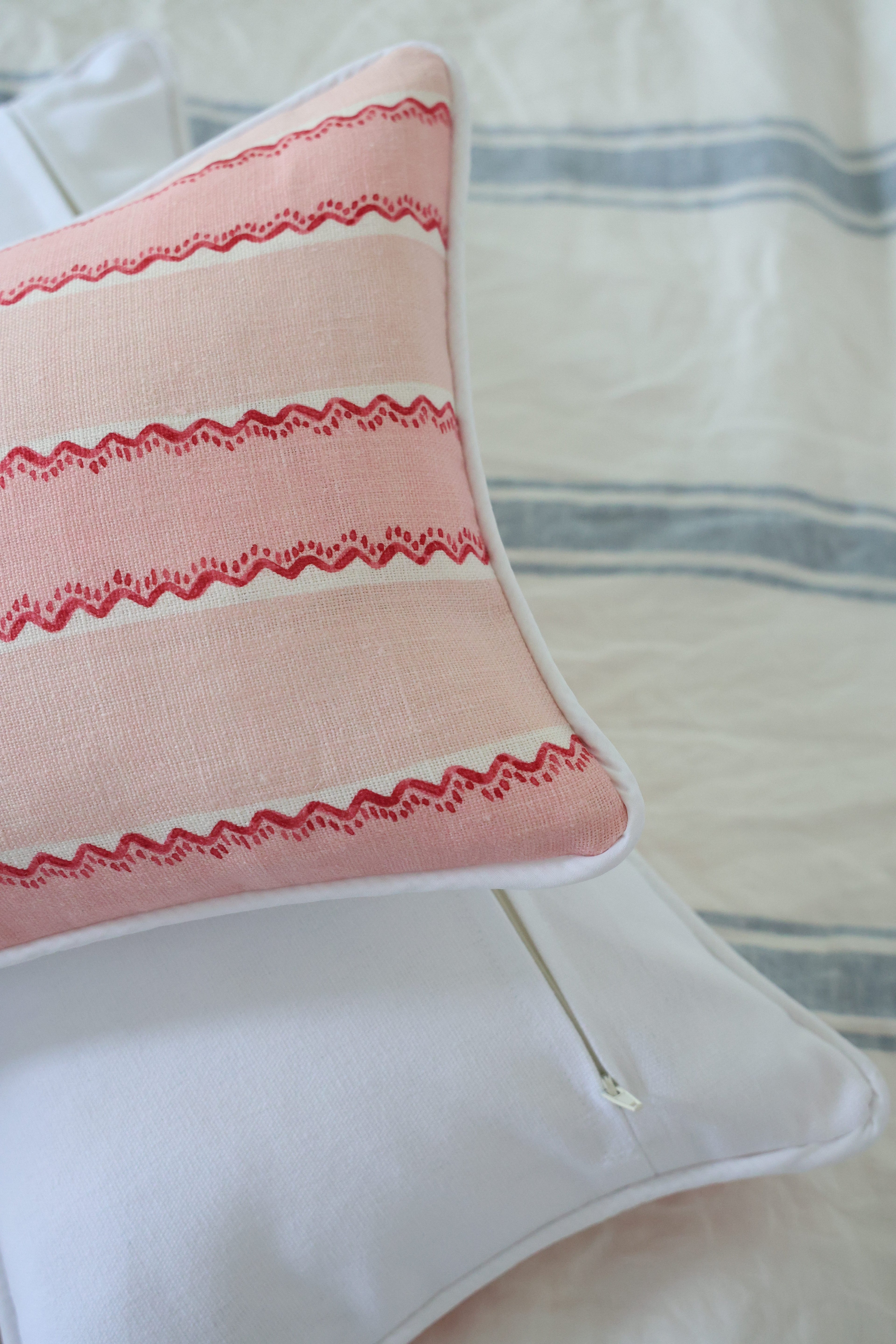 Linwood 'Croquet - Rhubarb'