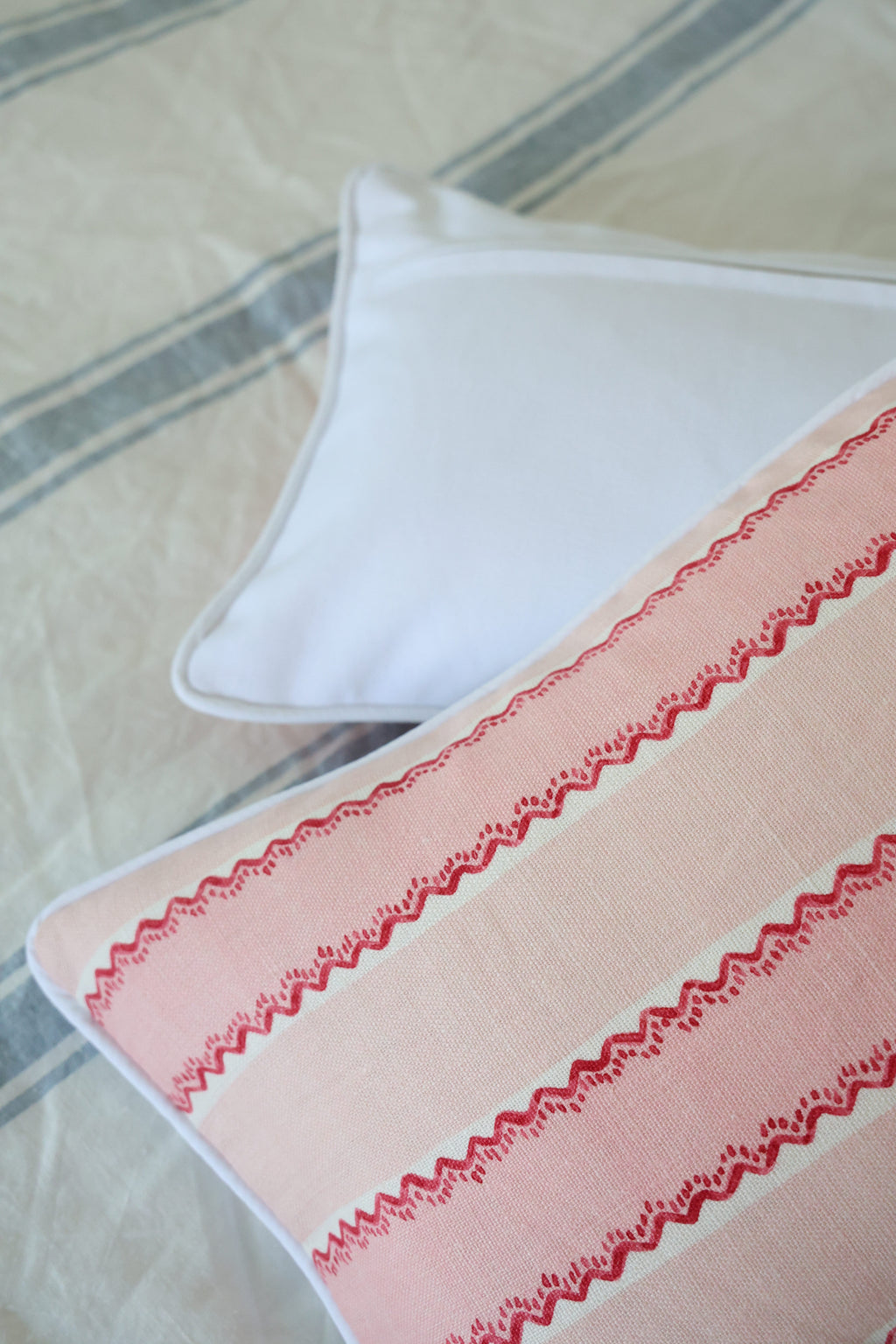 Linwood 'Croquet - Rhubarb'