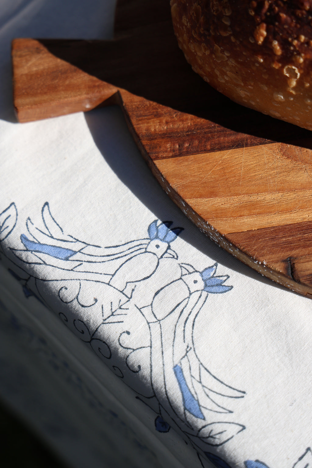 'Blue fish' tablecloth