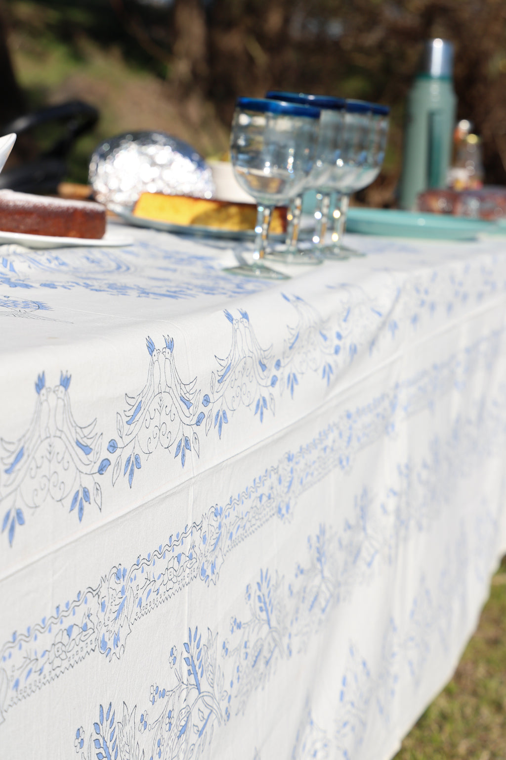 'Blue fish' tablecloth
