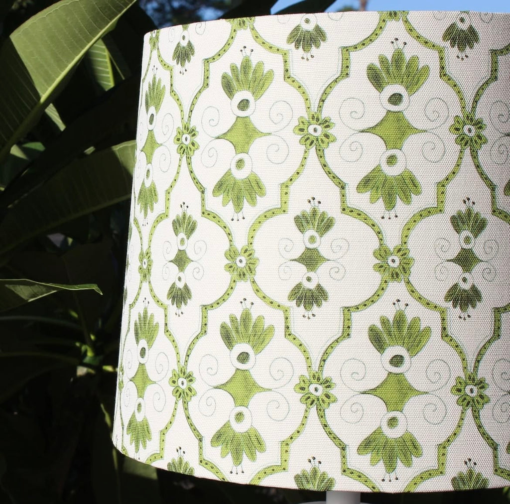 Ocre Designs 'Delft Green Lattice' Medium Empire